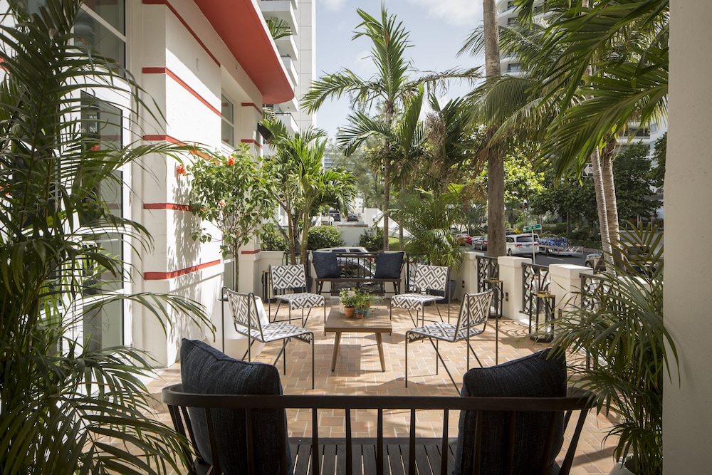 Hotel Rendale Miami 61/72