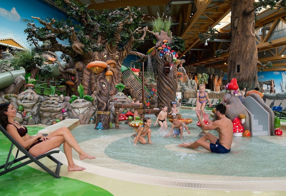 Europa-Park Erlebnis-Resort, Hotel Castillo Alcazar 51/60