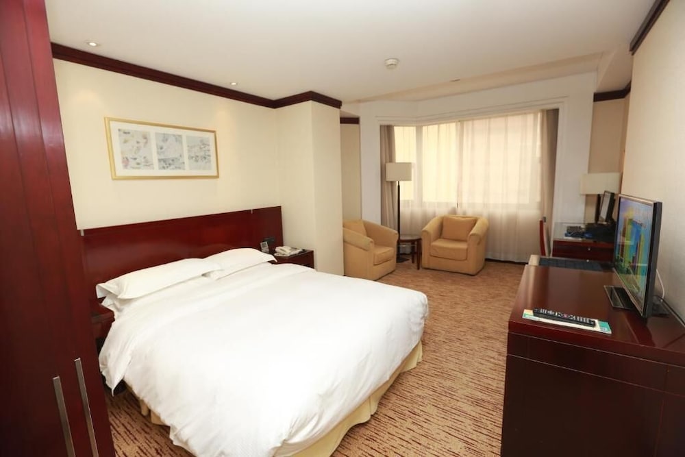 Poly Plaza Hotel Beijing 23/56