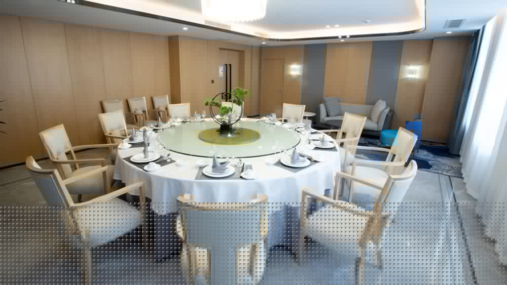 Holiday Inn Express Linyi West 55/82