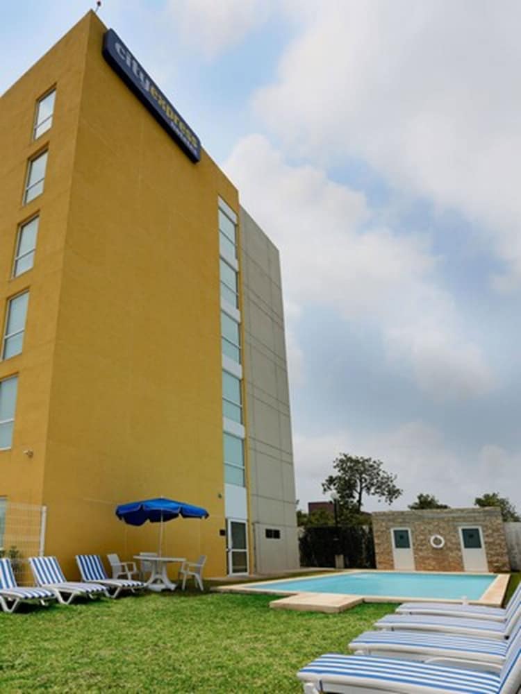 City Express by Marriott Chetumal 9/60