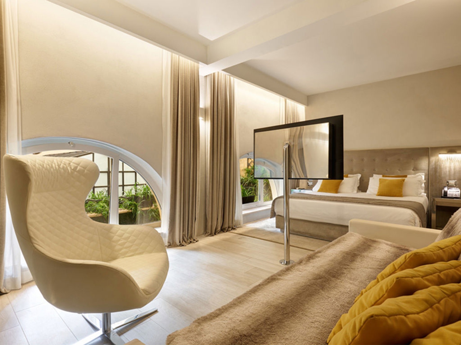 Pantheon Luxury 20/50