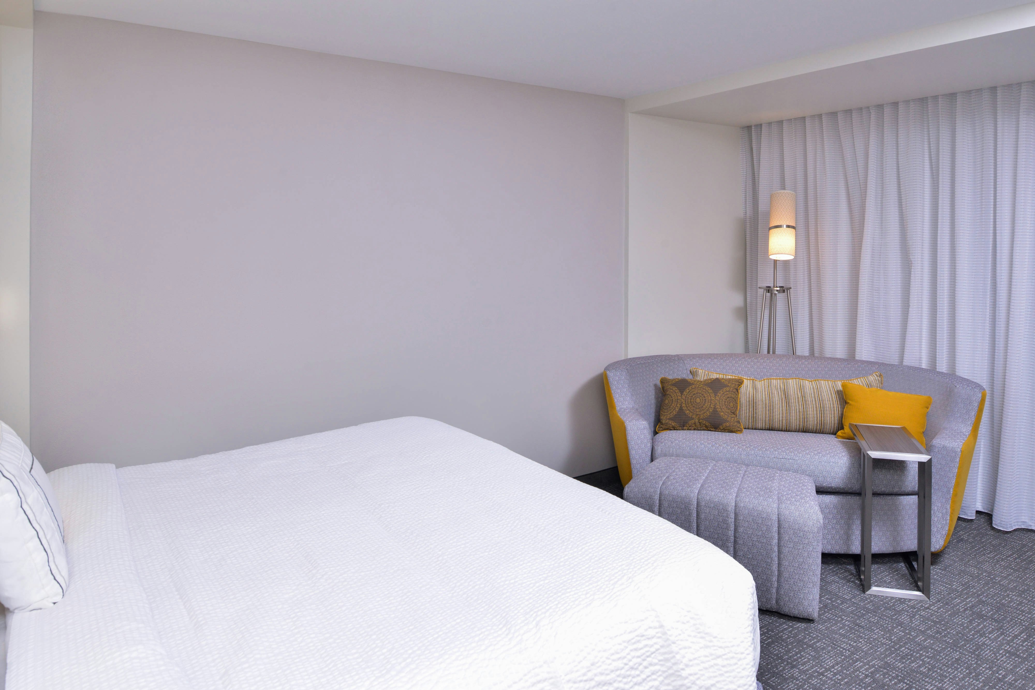 Room, King Bed