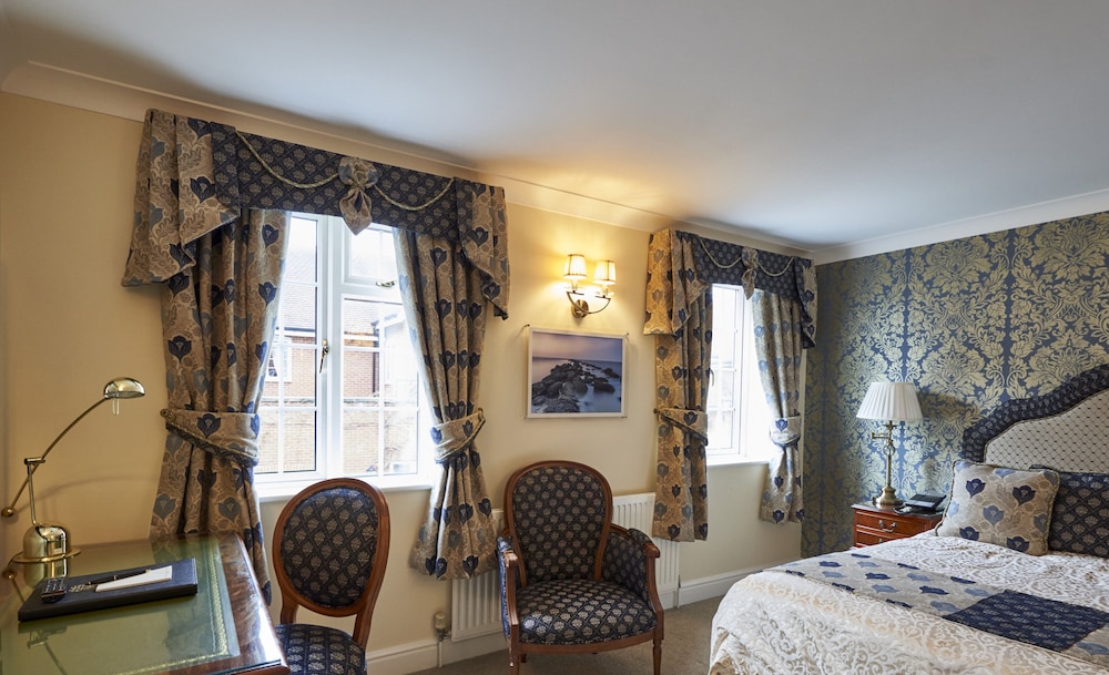 Hempstead House Hotel 28/74