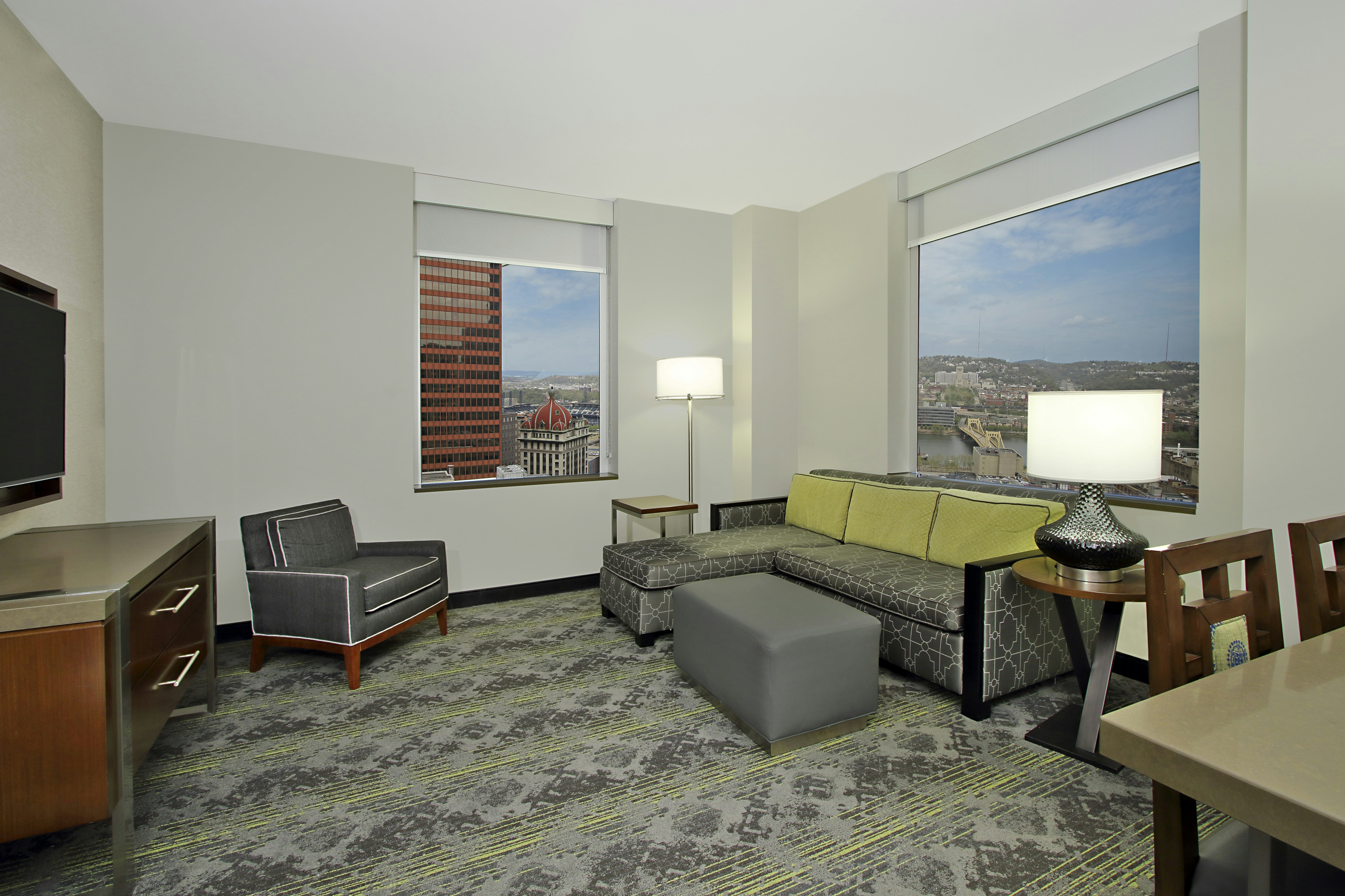 Embassy Suites By Hilton Pittsburgh Downtown 32/57
