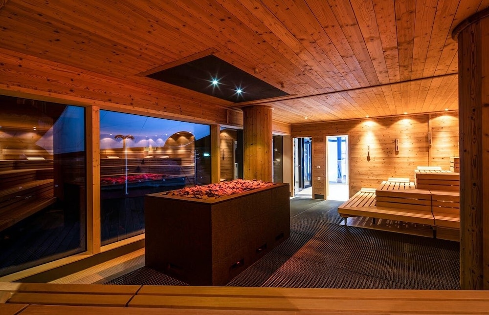 Moknis Palais Hotel and Spa 25/50