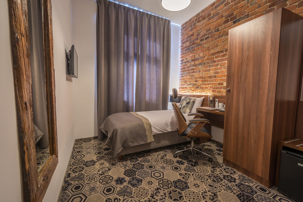 Hotel Lavender 25/67
