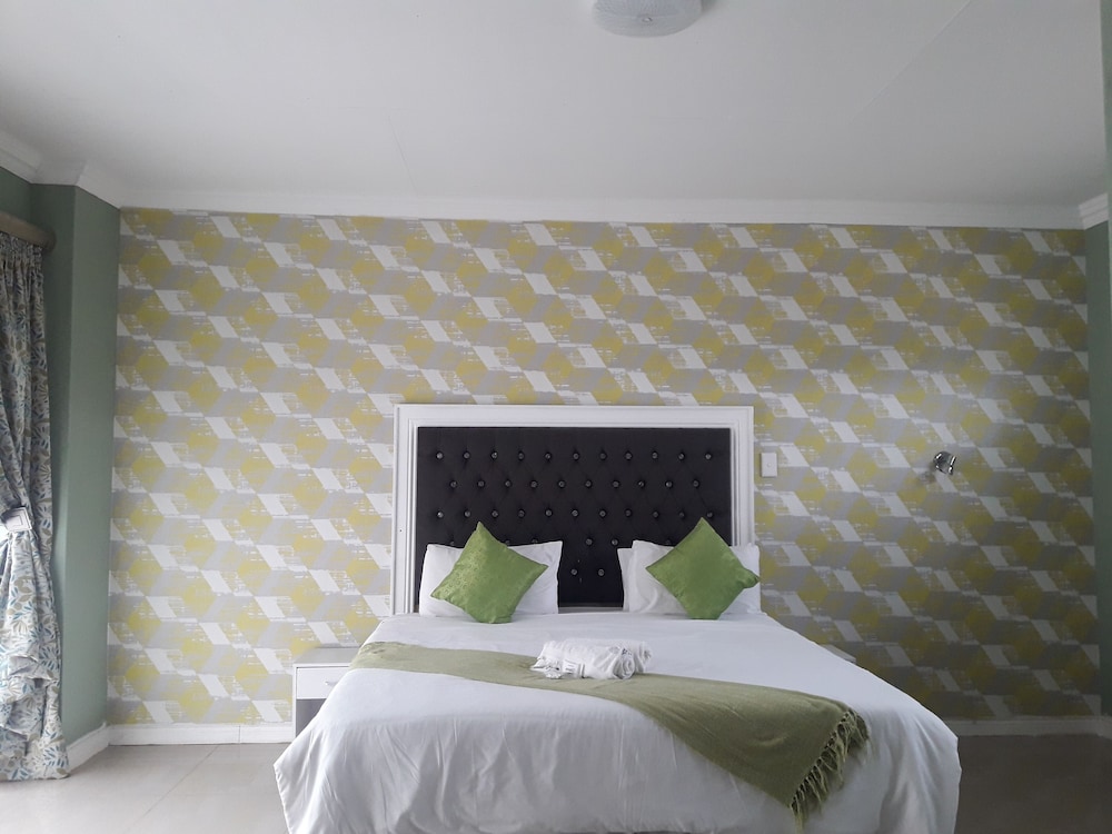 Vakhusi Bed and Breakfast 12/47