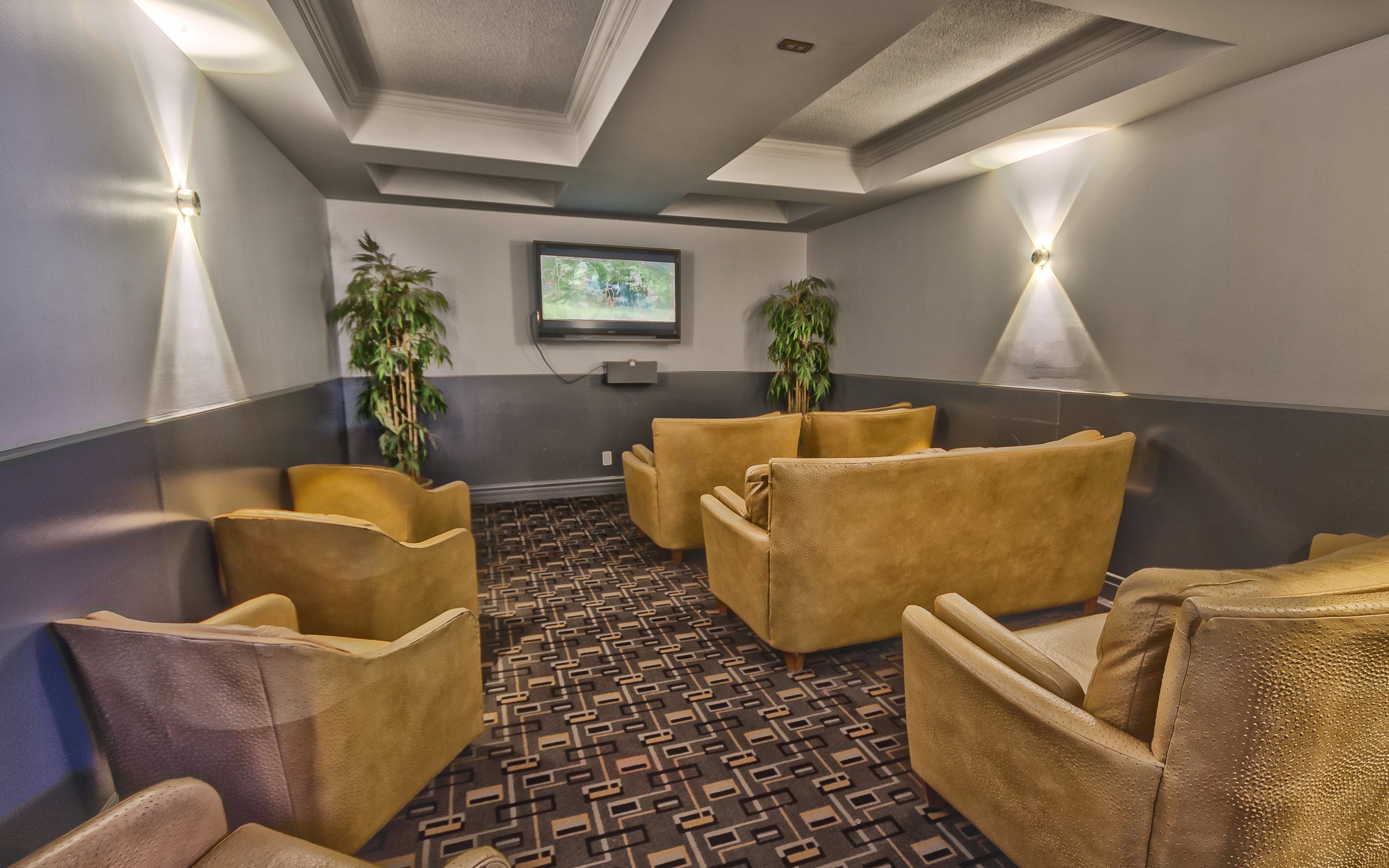 L Hotel Quebec 46/80