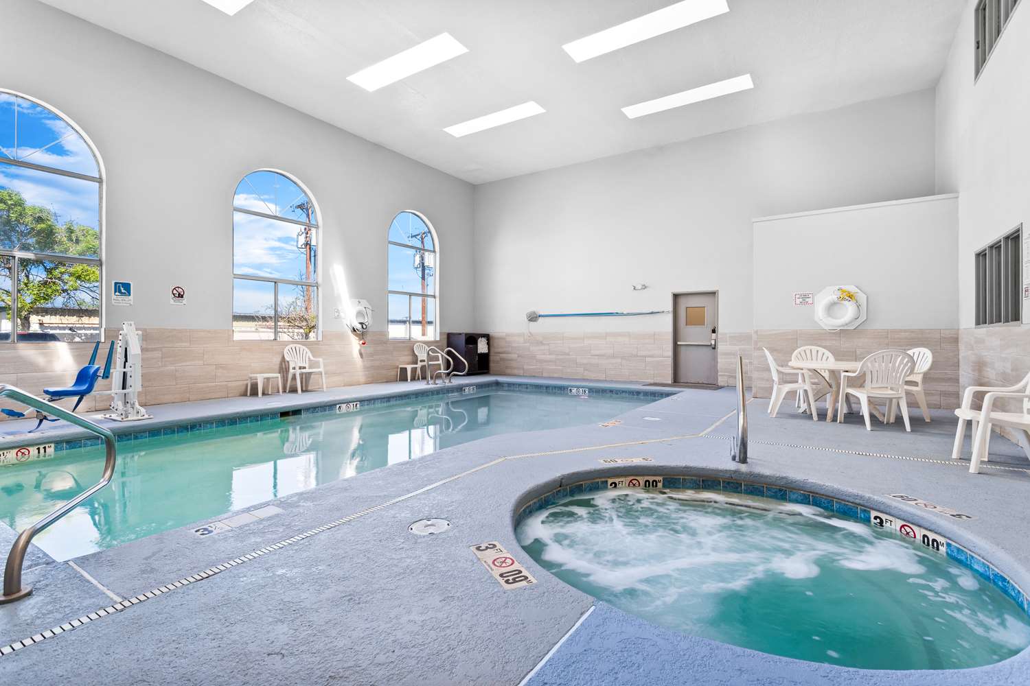 SureStay Hotel By Best Western Albuquerque Midtown 18/32