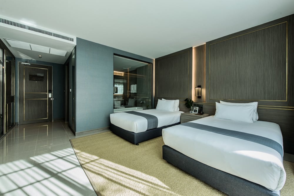 Mandarin Eastville Pattaya 31/72