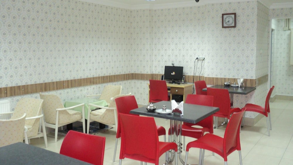 Yavuz Hotel 18/32