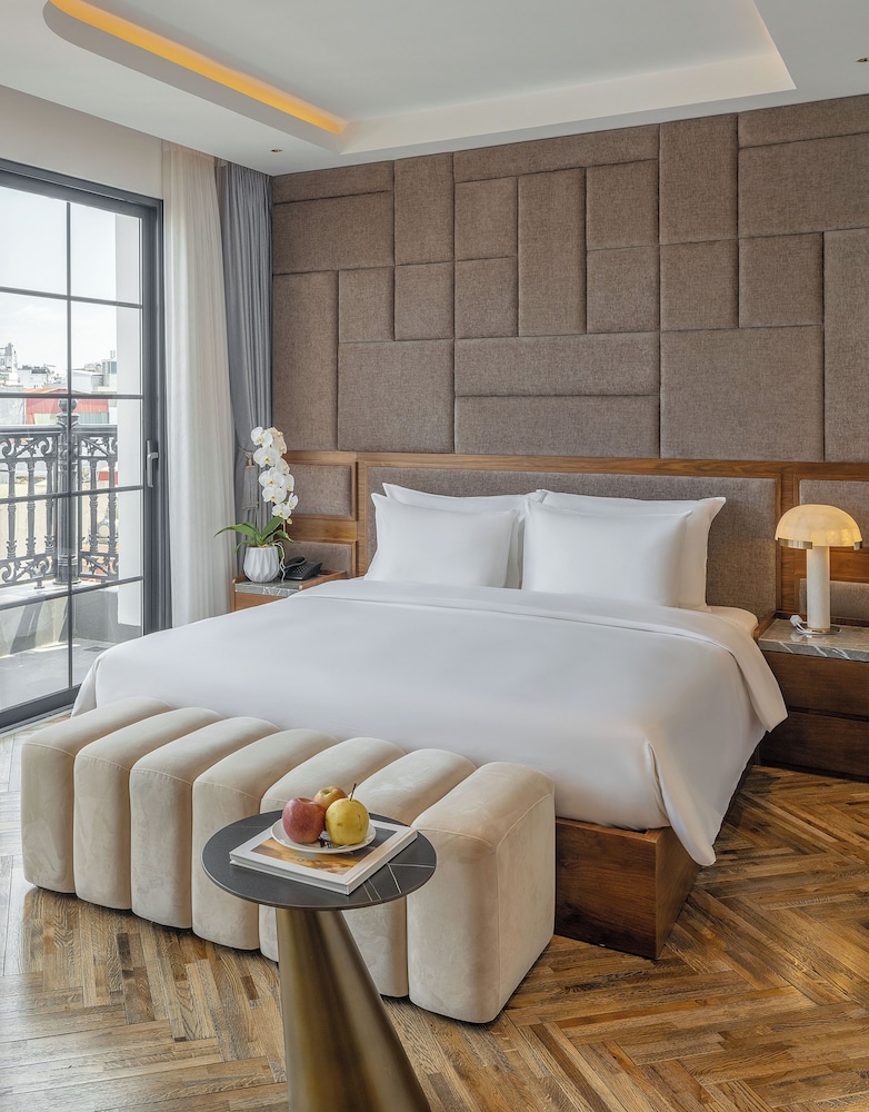 H Hotel Ha Noi 8/37