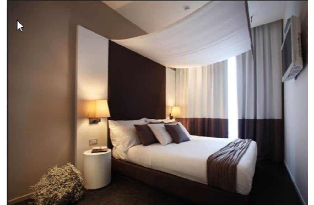 Hotel Ines 12/62
