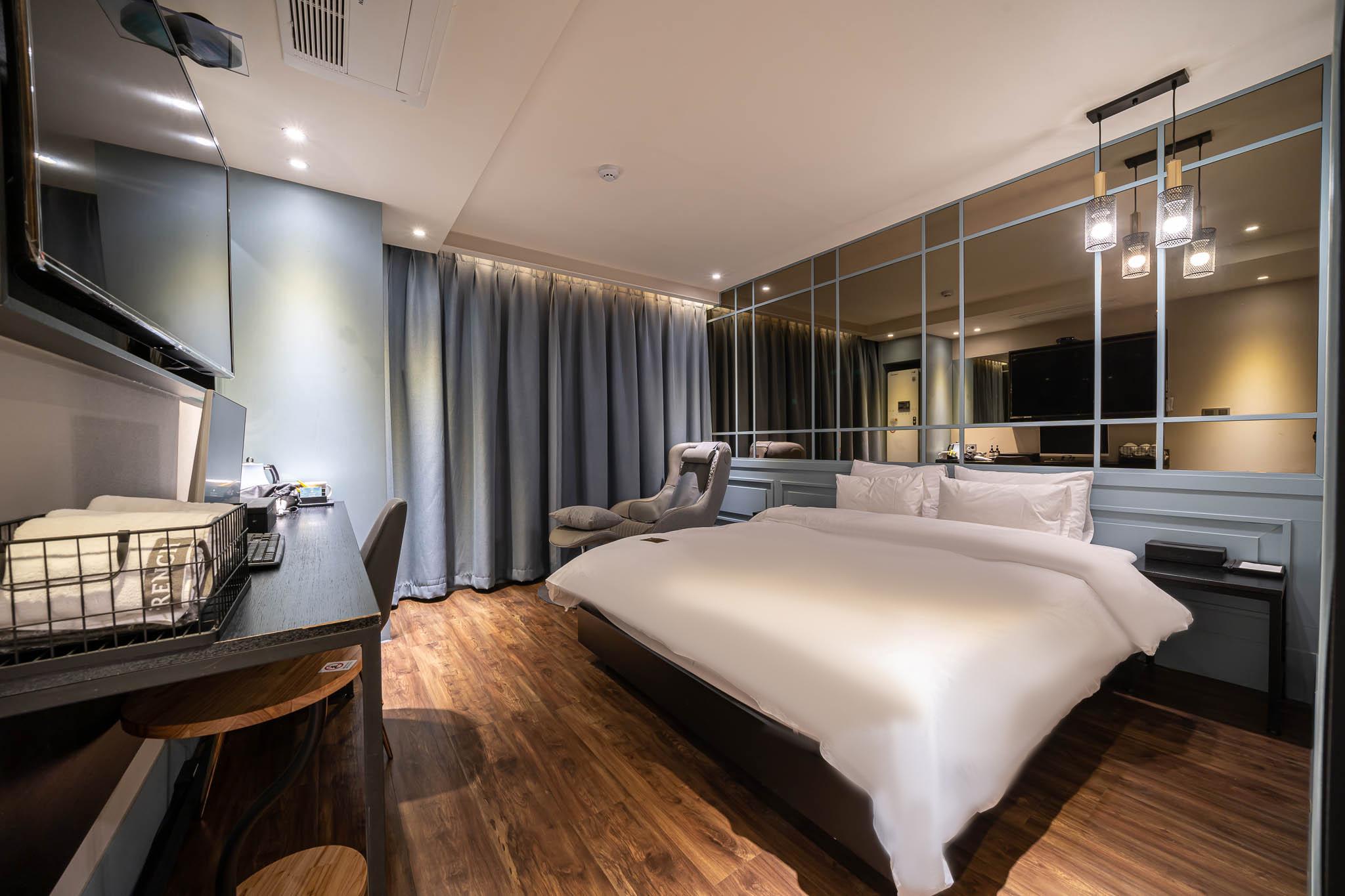 Style, Premium, Golf Course View, Sauna, Bathtub