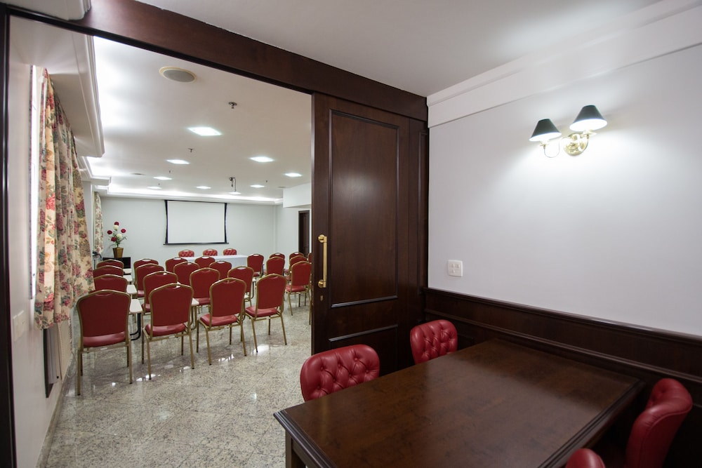Hotel Ok 38/50