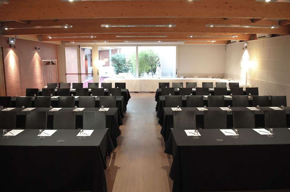 Hotel Boutique Gareus 53/60