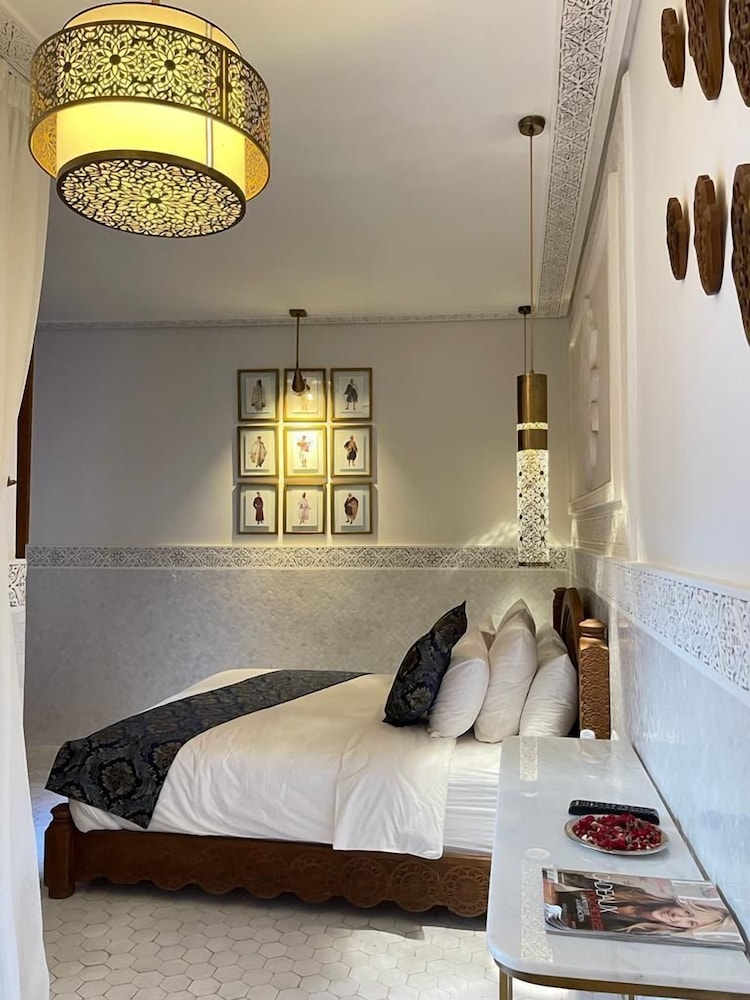Riad Dar Salima 16/32