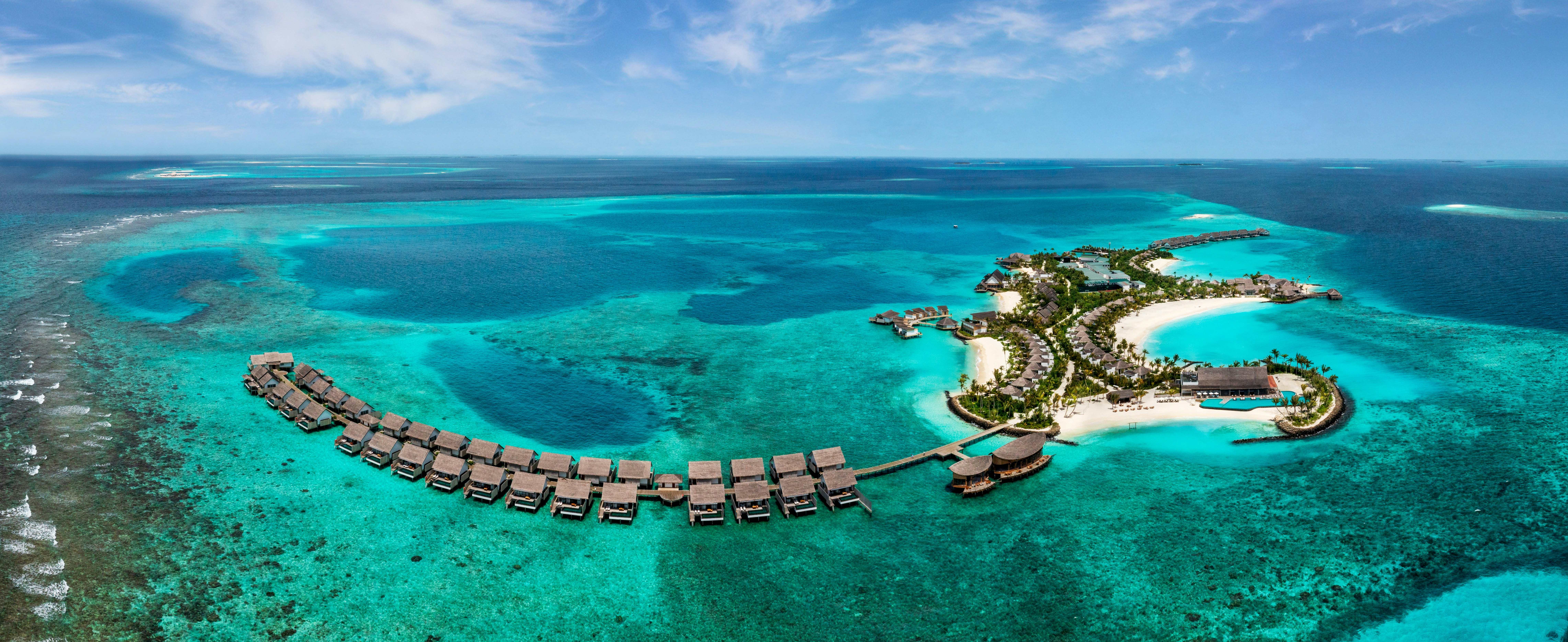 Hilton Maldives Amingiri Resort and Spa 65/72