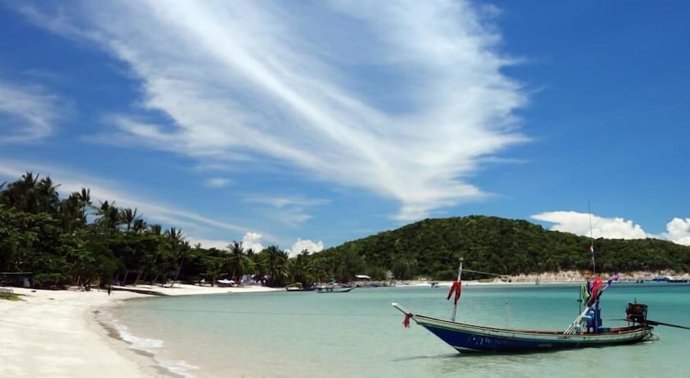 Lipa Bay Resort 43/55