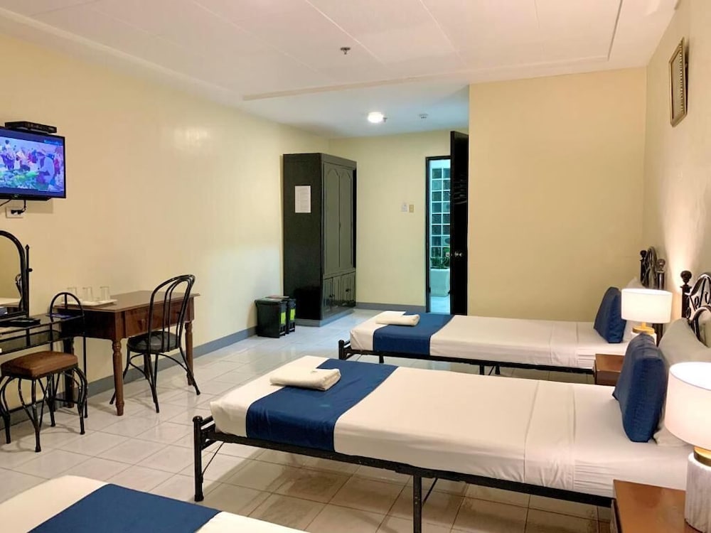 Fuente Pension House 36/49