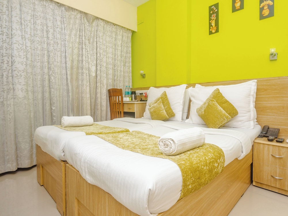 Hotel Tuliip Residency 20/50