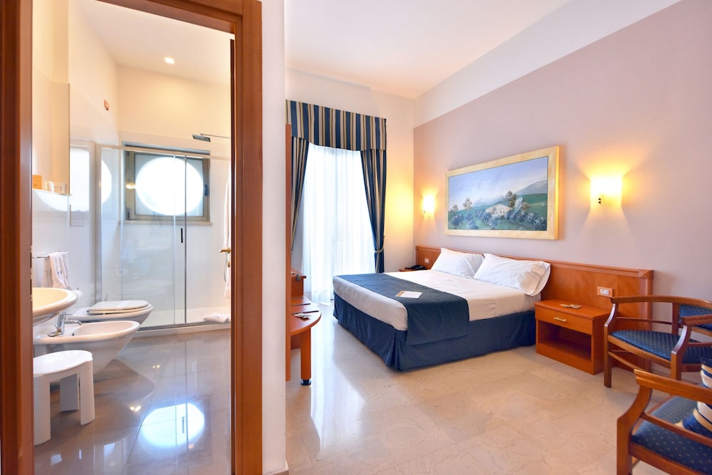 Hotel D Altavilla 13/63