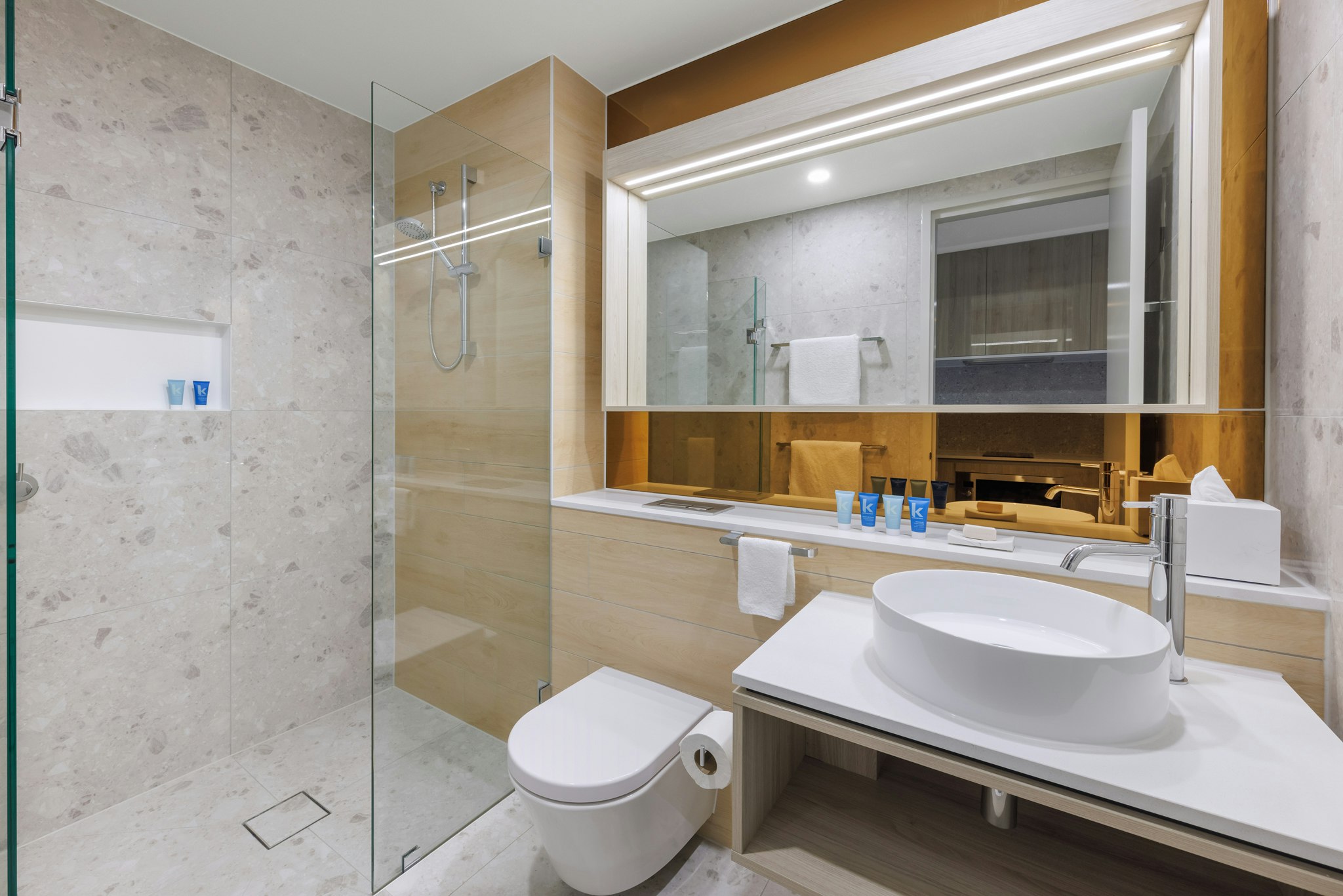 Meriton Suites Melbourne 45/50