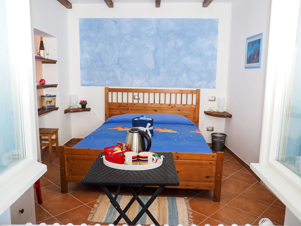 Pietra di Mare Guest House 39/55