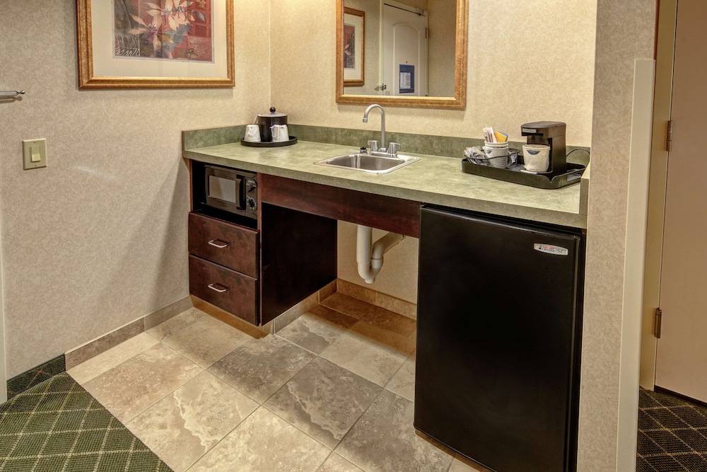 Hampton Inn Cambridge 58/63