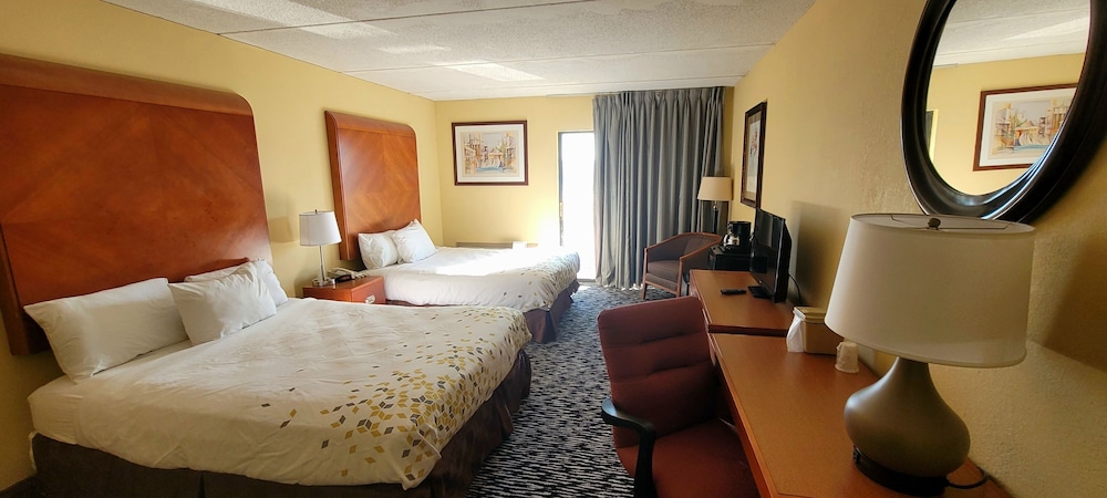 Inn at Grand Glaize 17/69