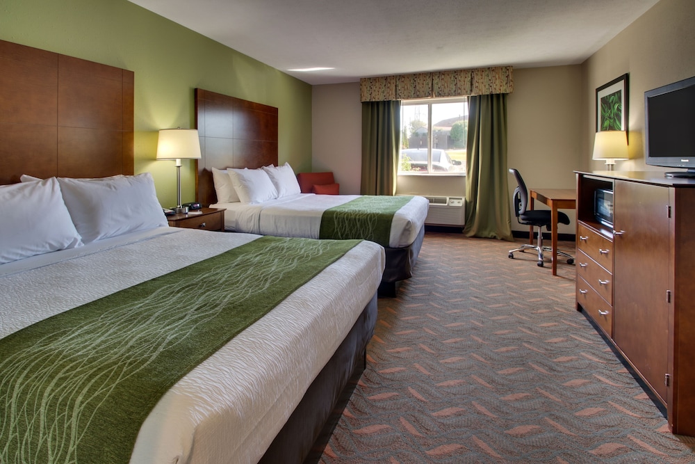 Greenfield Inn and Suites Elizabethtown KY I65 Exit 94 32/62