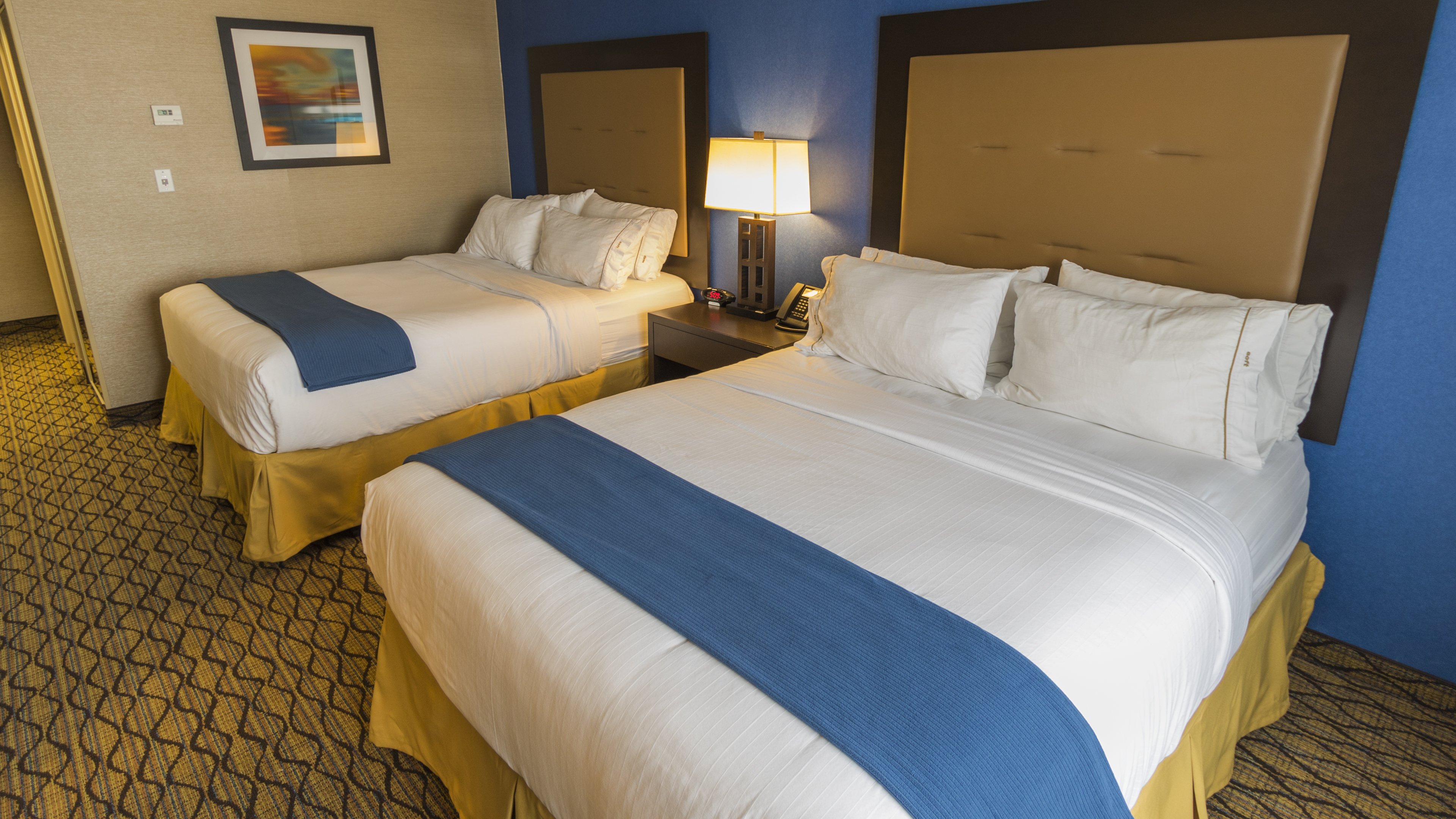 Holiday Inn Express And Suites Thunder Bay 10/31