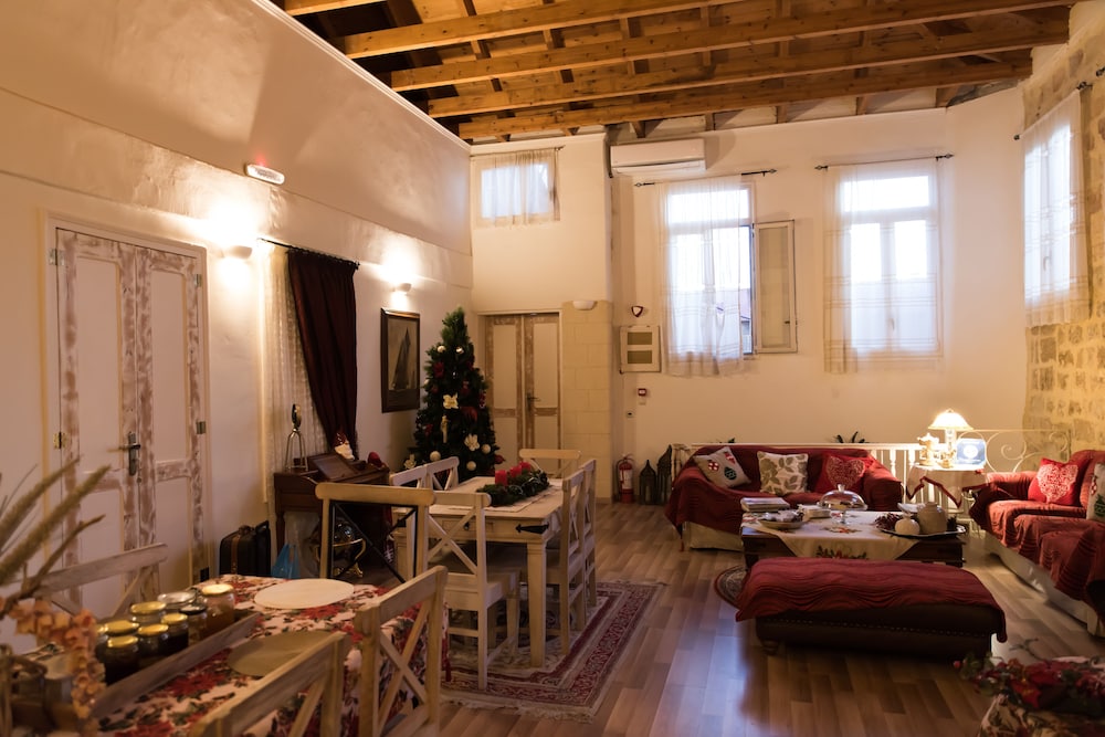 Evdokia Boutique Hotel 44/61
