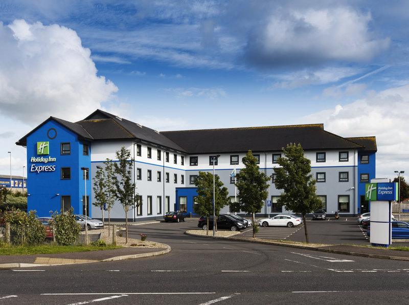 Holiday Inn Express Antrim 15/18