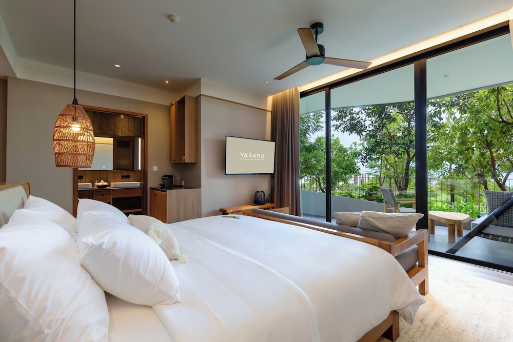 Horizon, Garden, Wellness, King Bed, Allergy Friendly