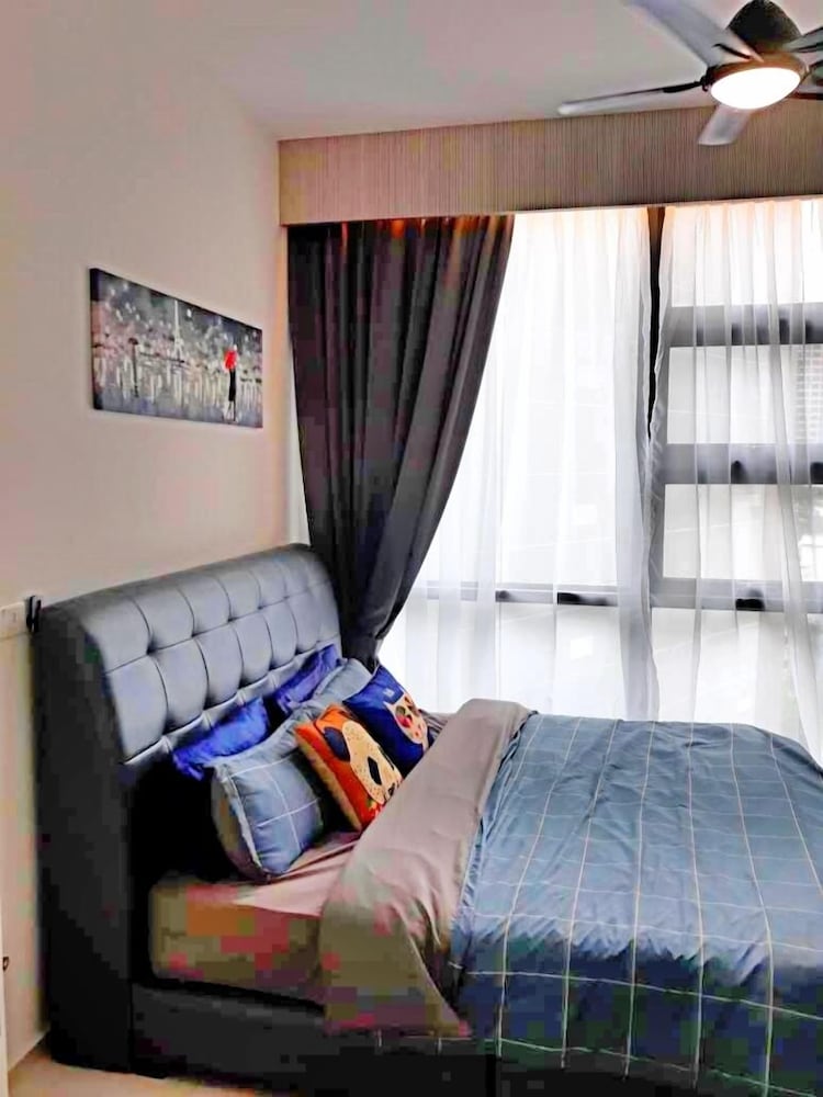 Platinum Suites AT Swiss Garden 17/45