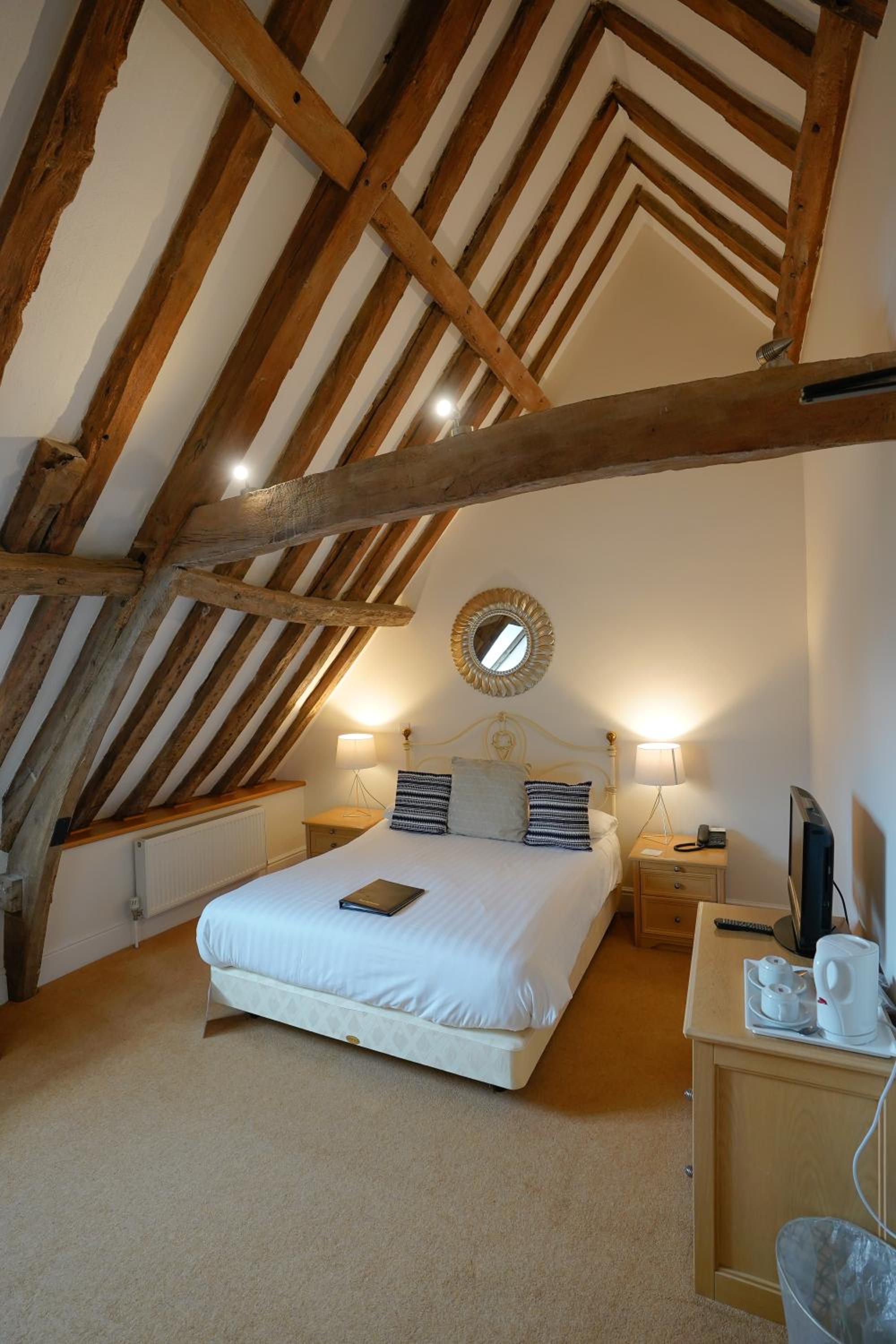 Room, Double Bed