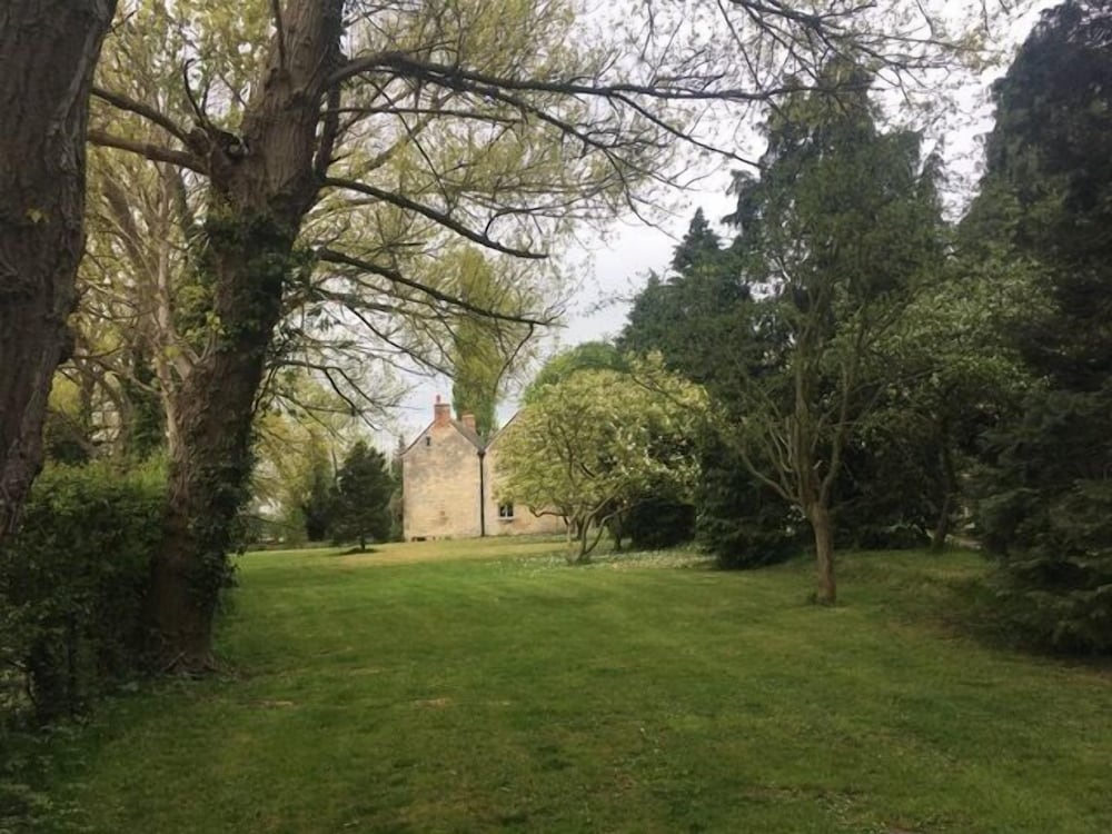 Hill Farm 19/34