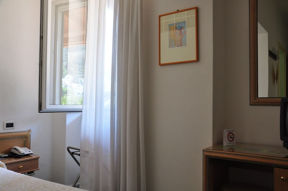 Hotel La Marticana 15/65