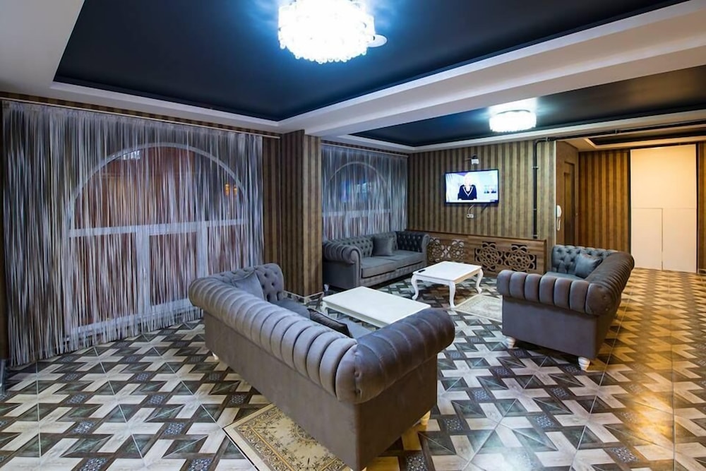 Kars-i Sirin Hotel 10/19