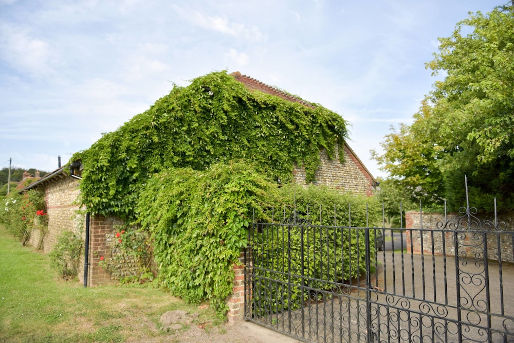 Selden Farm 50/55
