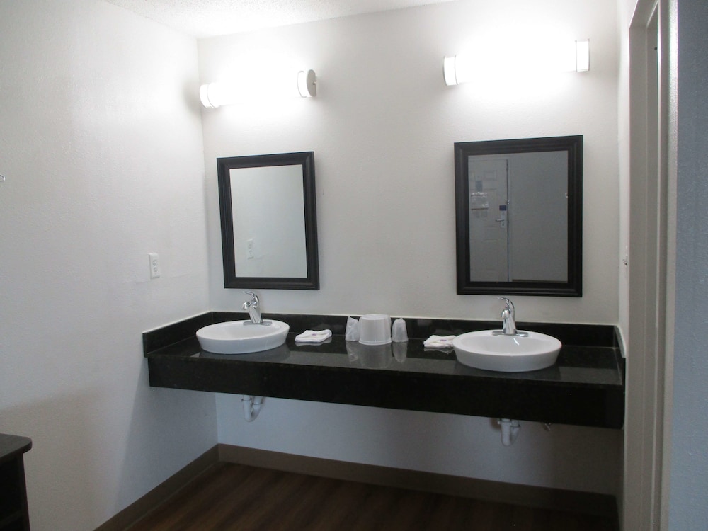 Motel6 Chattanooga, TN - Airport 33/47