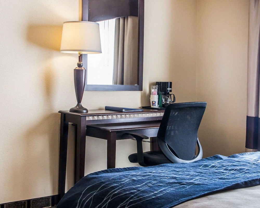 Comfort Inn & Suites Elk City South 13/37