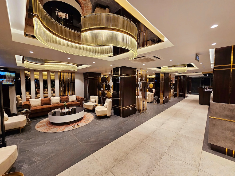 Asur Imperial Hotel 11/38