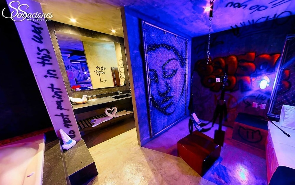 Sensaciones Motel Boutique - Adults Only 30/50