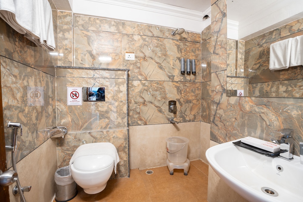 Summit Grace Resort And Spa 45/48