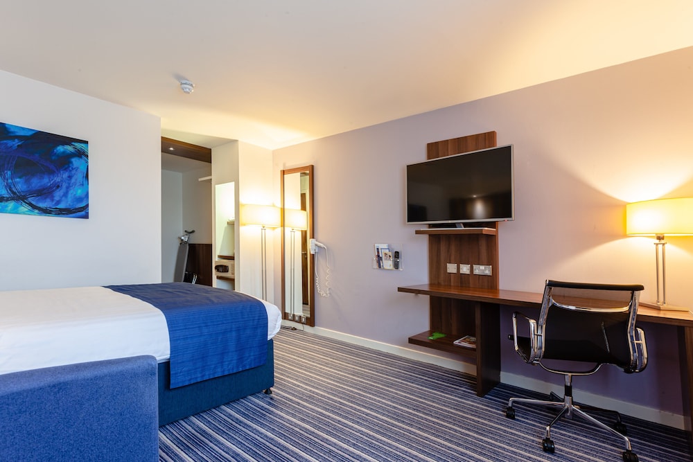 Holiday Inn Express Edinburgh Airport Ex Quality Edinburgh Airport 23/53