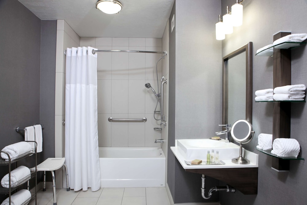 Doubletree By Hilton West Fargo Sanford Medical Center Area 13/49