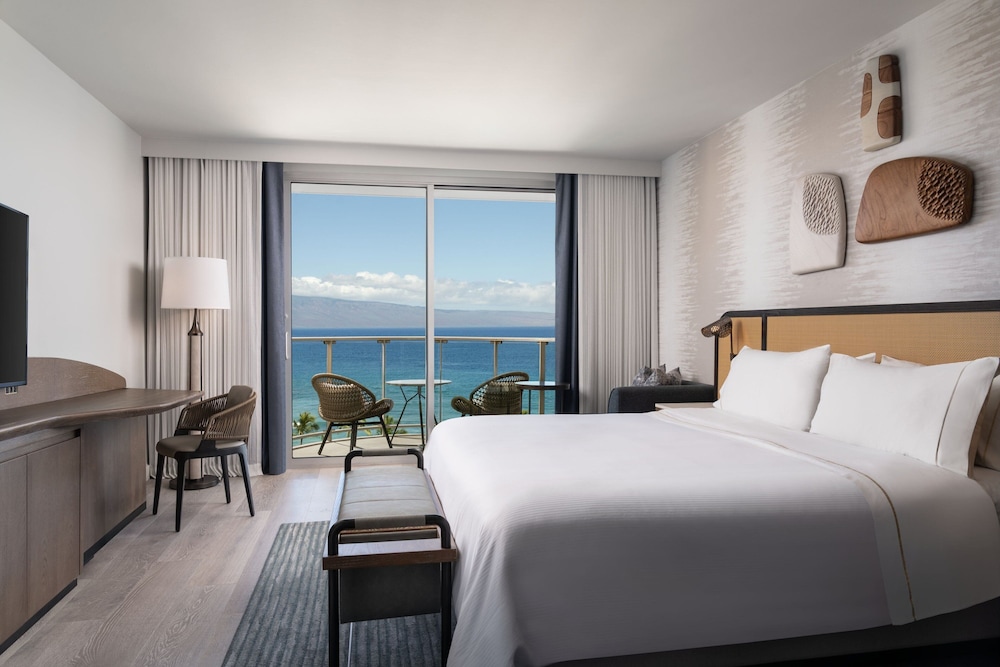 2 Bedrooms, Presidential, Kukahi, Suite, 2 King Beds, Ocean View